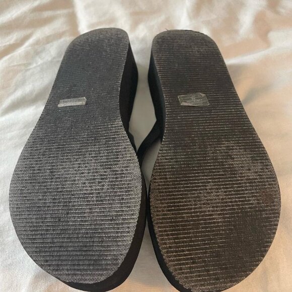 Guess Sandals - Picture 3 of 3